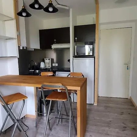 Appartement Dans Residence Avec Piscine La Londe-les-Maures Exterior foto